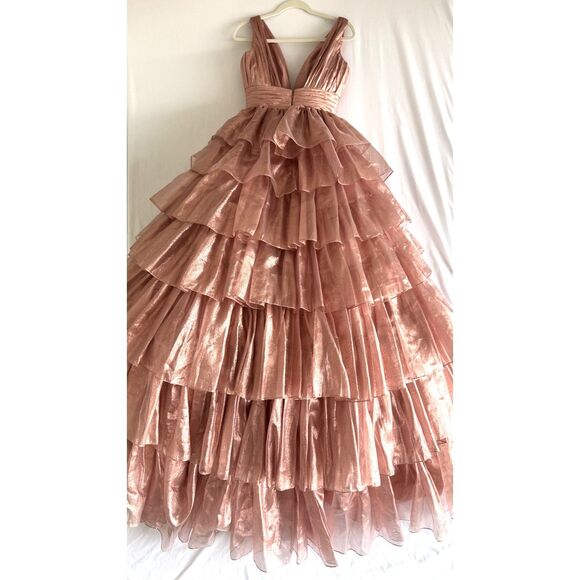 10314 Size 6 Sherri Hill rose gold tiered ball gown plunging v-neck neckline - Picture 5 of 8